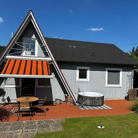 Behagliches Nurdachhaus Im Ferienhausgebiet Langelsheim Luaran gambar