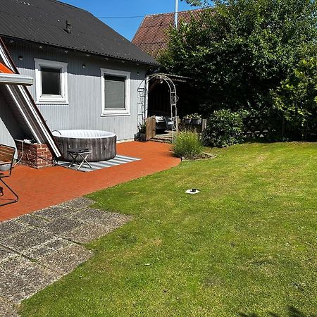 Behagliches Nurdachhaus Im Ferienhausgebiet Langelsheim Luaran gambar
